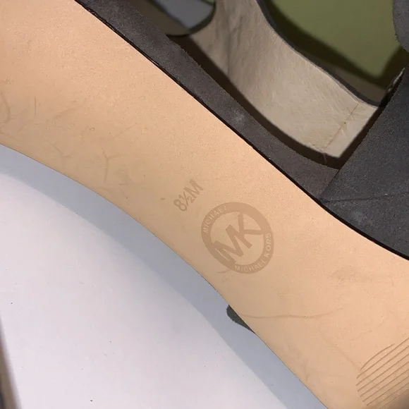 Michael Kors stiletto heels 8.5 - Picture 13 of 13